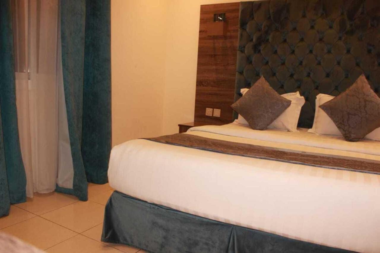 Al Rawda Jewel Apartment Hotel Jeddah Bagian luar foto